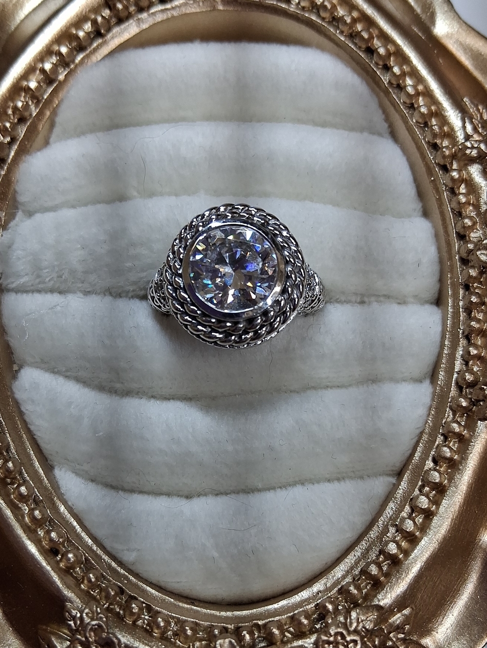 ✨️Judith Ripka✨️ Sterling Silver Cubic Zirconia Rope Halo Ring